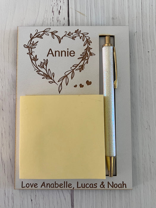 Personalized teachers desk post-it note and pen holder