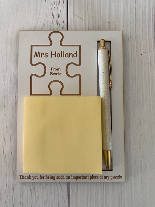 Personalized teachers desk post-it note and pen holder