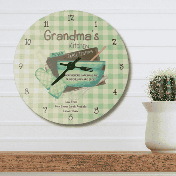 Personalised Wall Clock – Custom Name Clock for Kids, Families & Special Gifts