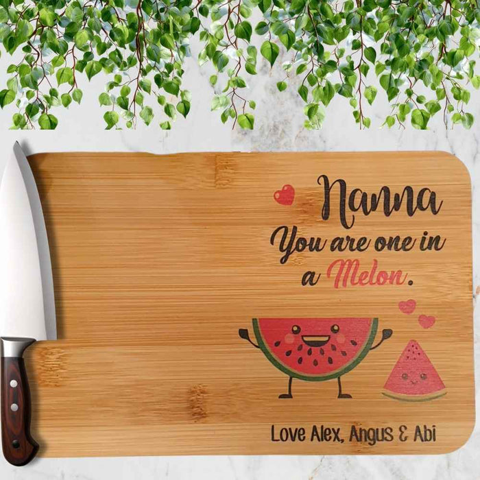 Personalised Bamboo Chopping Board | Custom Kitchen Gift for Mum, Dad, Grandparents & Families